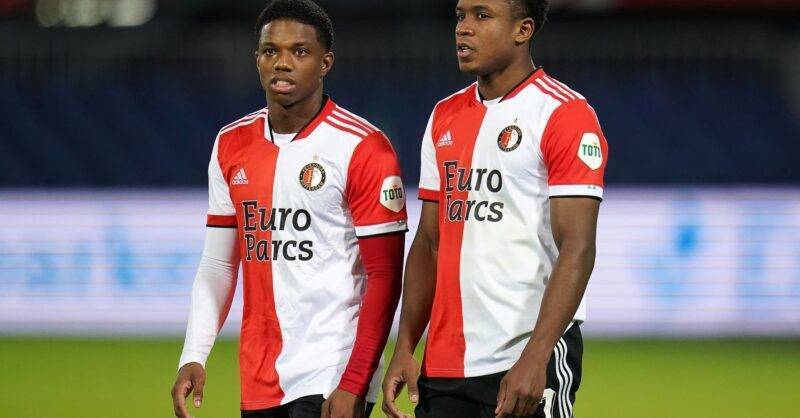 埃弗拉在关 埃弗拉在关