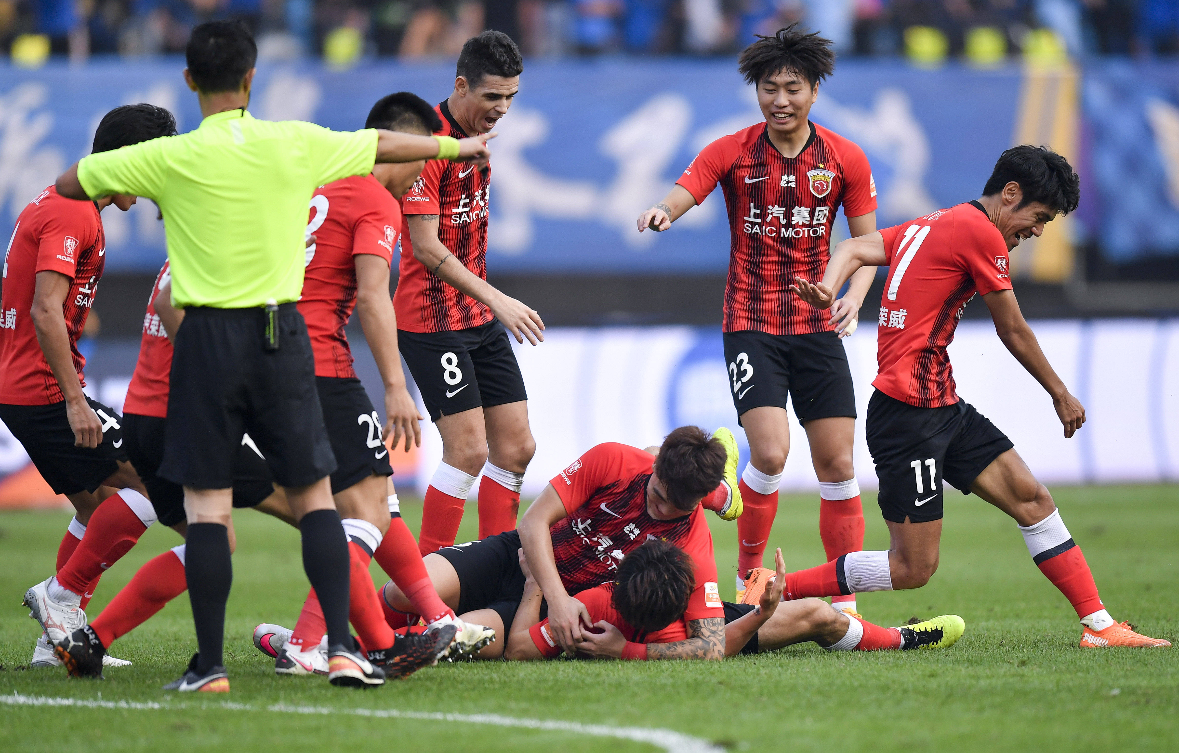 不是轻易授 不是轻易授