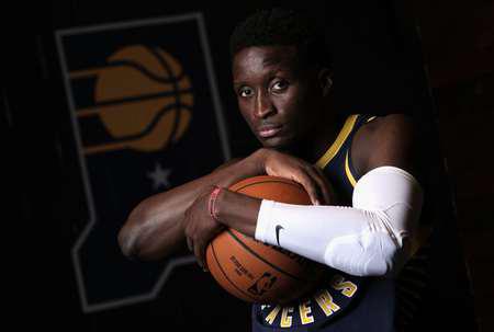 他灵活地避 他灵活地避