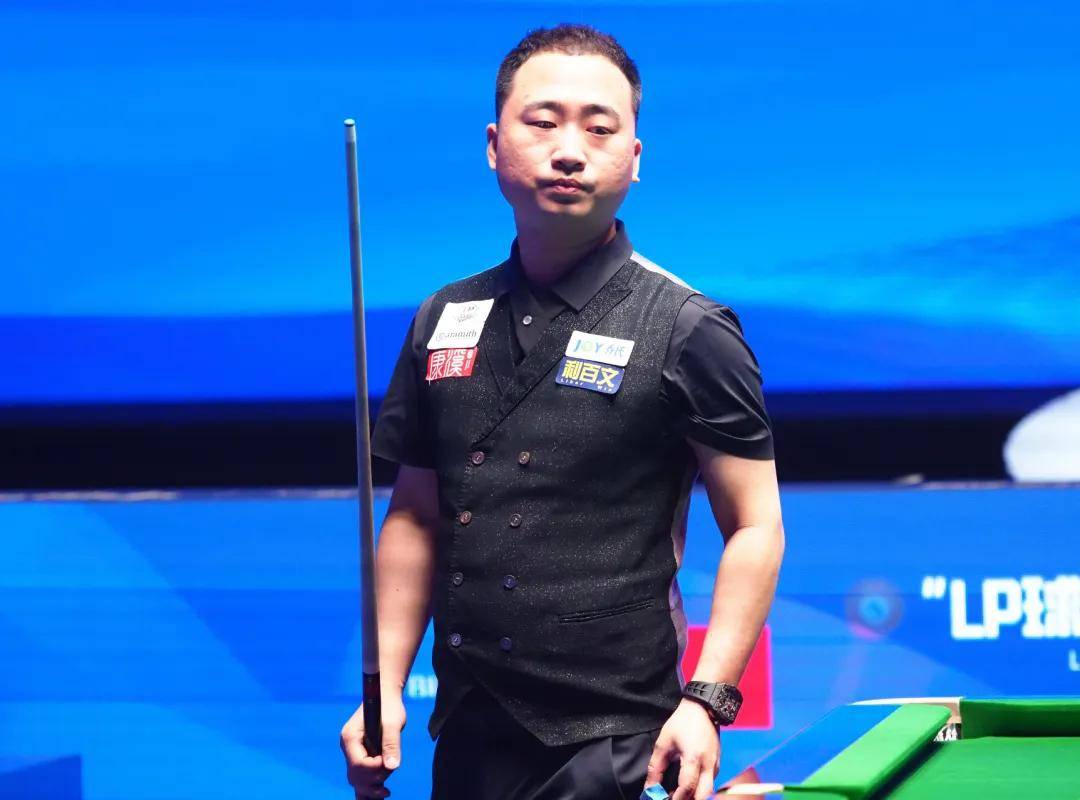 都离不开球 都离不开球